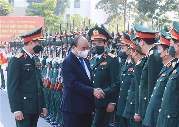 President visits Political Officers College
